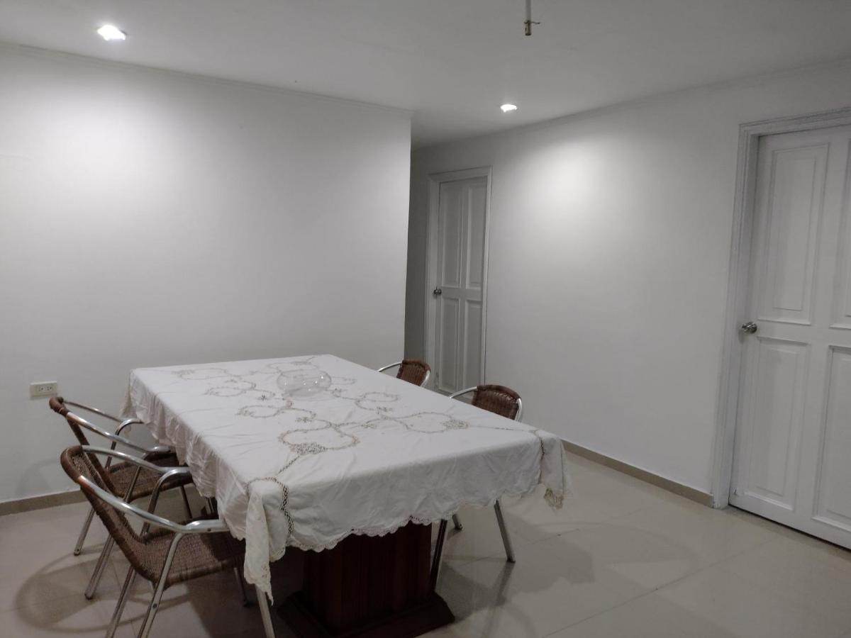 Clementina Hostel Cartagena Εξωτερικό φωτογραφία